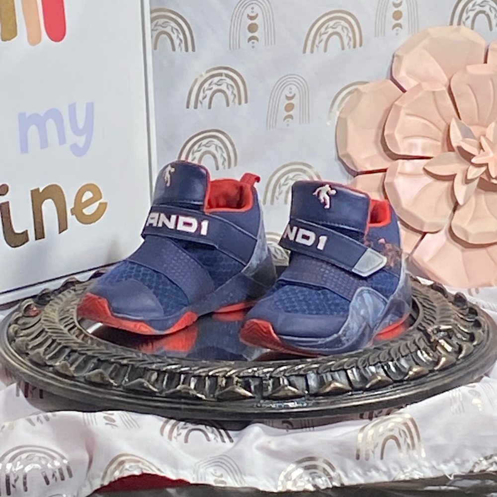 AND1 Kids Navy and Crimson Sneakers
